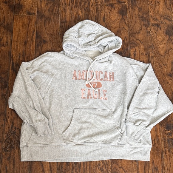 American Eagle Light Gray Sweatshirt, size medium - Picture 2 of 6